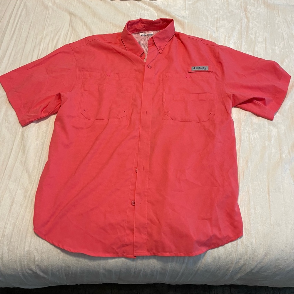 Columbia button up short sleeve shirt